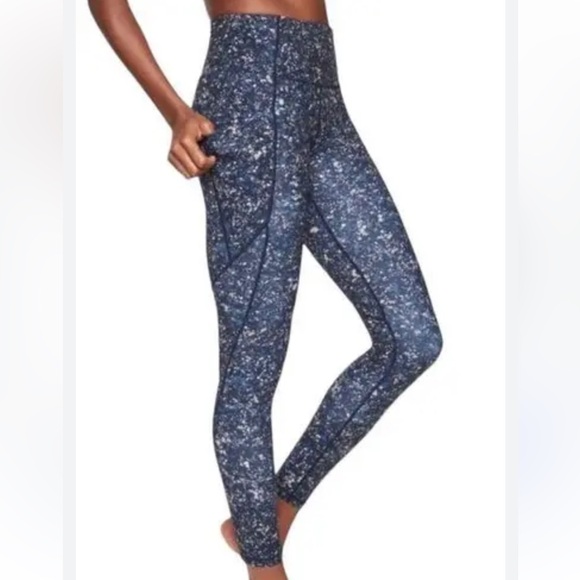 Athleta Pants - Athleta Blue Sandstone 7/8 Stash Pocket Salutation Tight